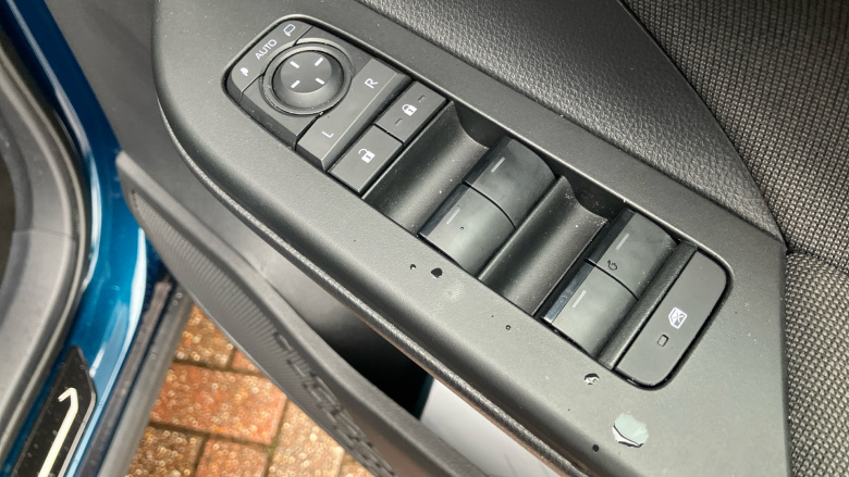 Toyota C-HR 1.8 Hybrid Design 5dr CVT Hybrid Hatchback